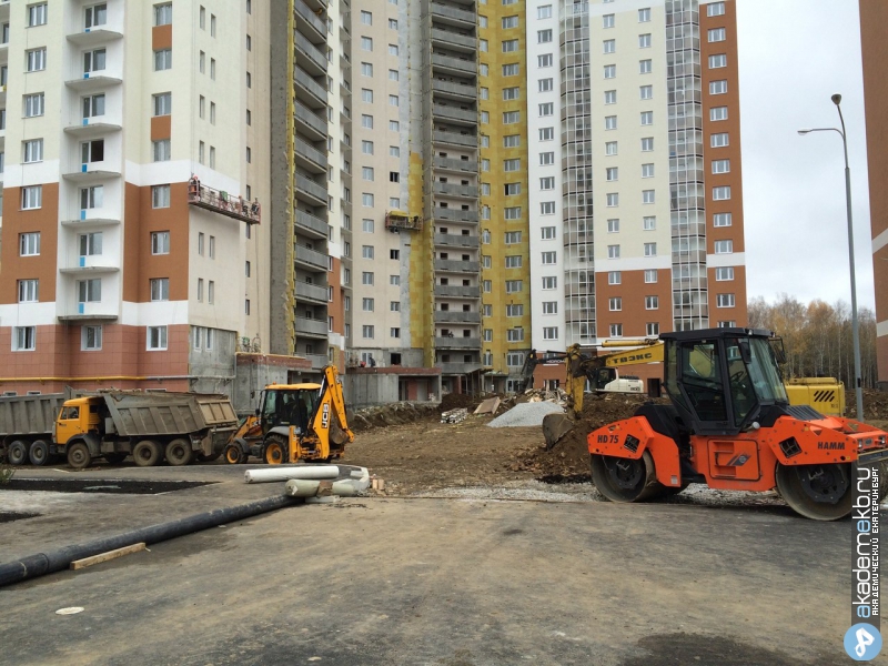 Академический район Екатеринбург Вторая очередь 7-го квартала подходит к завершению строительства.