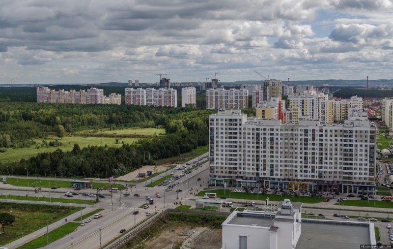 Академический район Екатеринбург «Ренова» возглавила рейтинг строительных компаний