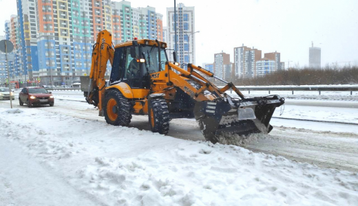 Зима близко: спецтехника для уборки снега в Академическом районе переведена в режим готовности