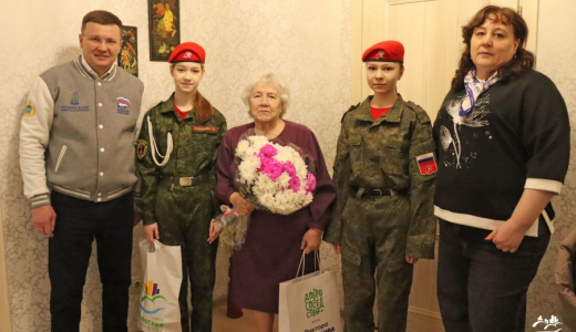 Дети Ленинграда: в Академическом поздравили ветеранов, переживших блокаду