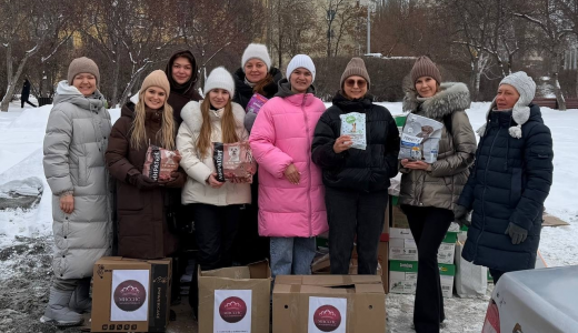 Мамы Академического учат детей финансовой грамотности и помогают бездомным животным