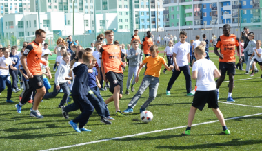 Игроки «Урала-2» провели открытый урок для учащихся школы № 23