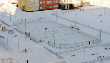Хоккейный корт между школами № 16 и 19 торжественно откроется 21 января