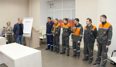 Электромонтёр из ТЭЦ «Академическая» стал лучшим в конкурсе среди сотрудников семи станций