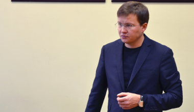 Николай Смирнягин ответил на вопросы жителей района