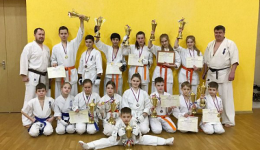Воспитанники спортивного клуба при школах района выиграли Первенство города по каратэ