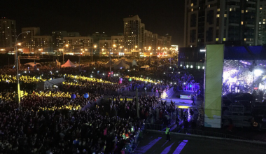 LOBODA и Звери собрали аншлаг: более 30 тысяч человек пришли на День города в Академическом