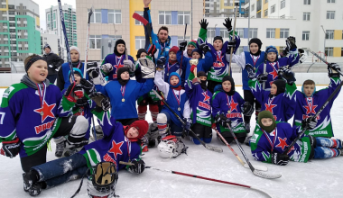 Жаркий лёд: юные спортсмены Академического взяли «золото» и «серебро» на хоккейном турнире
