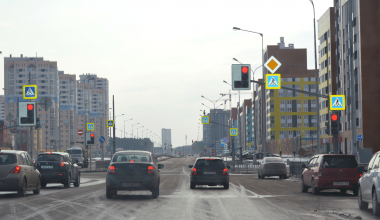 Полоса препятствий: автомобилисты жалуются на режим работы светофоров на проспекте Сахарова