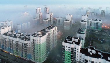 Завораживающие снимки утреннего тумана в Академическом