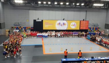 Мажоретки школы № 23 взяли серебро на Чемпионате мира в Чехии