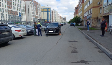Водитель не успел затормозить: на Краснолесья машина сбила 11-летнюю девочку