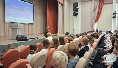 Школьники Академического осваивают искусственный интеллект