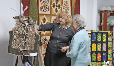 Выставка непрофессиональных художников открылась в Академическом