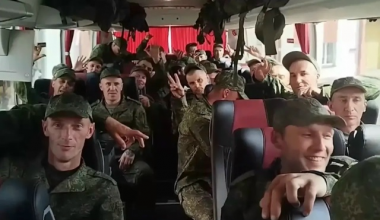 Двое жителей Академического вернулись из украинского плена